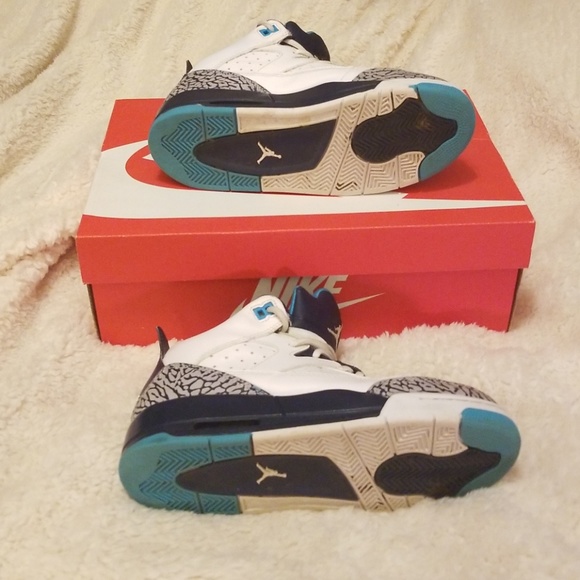 Air Jordan Son of Mars Low 'Hornets' - Picture 2 of 4